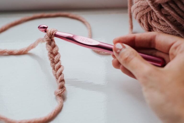 How to Crochet Left-Handed (A Beginner’s Guide)